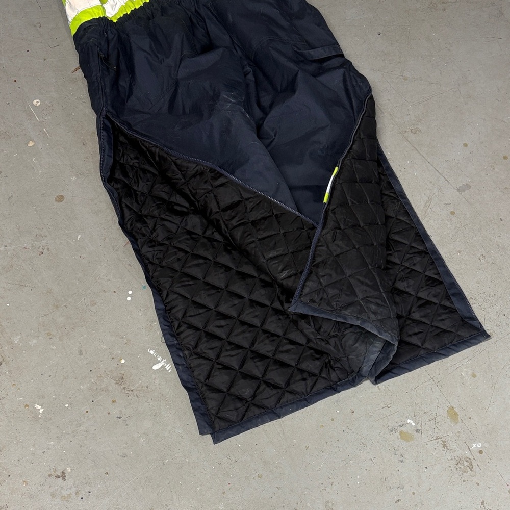 Reflective Black and Yellow Work Overalls - Picture 5 of 5